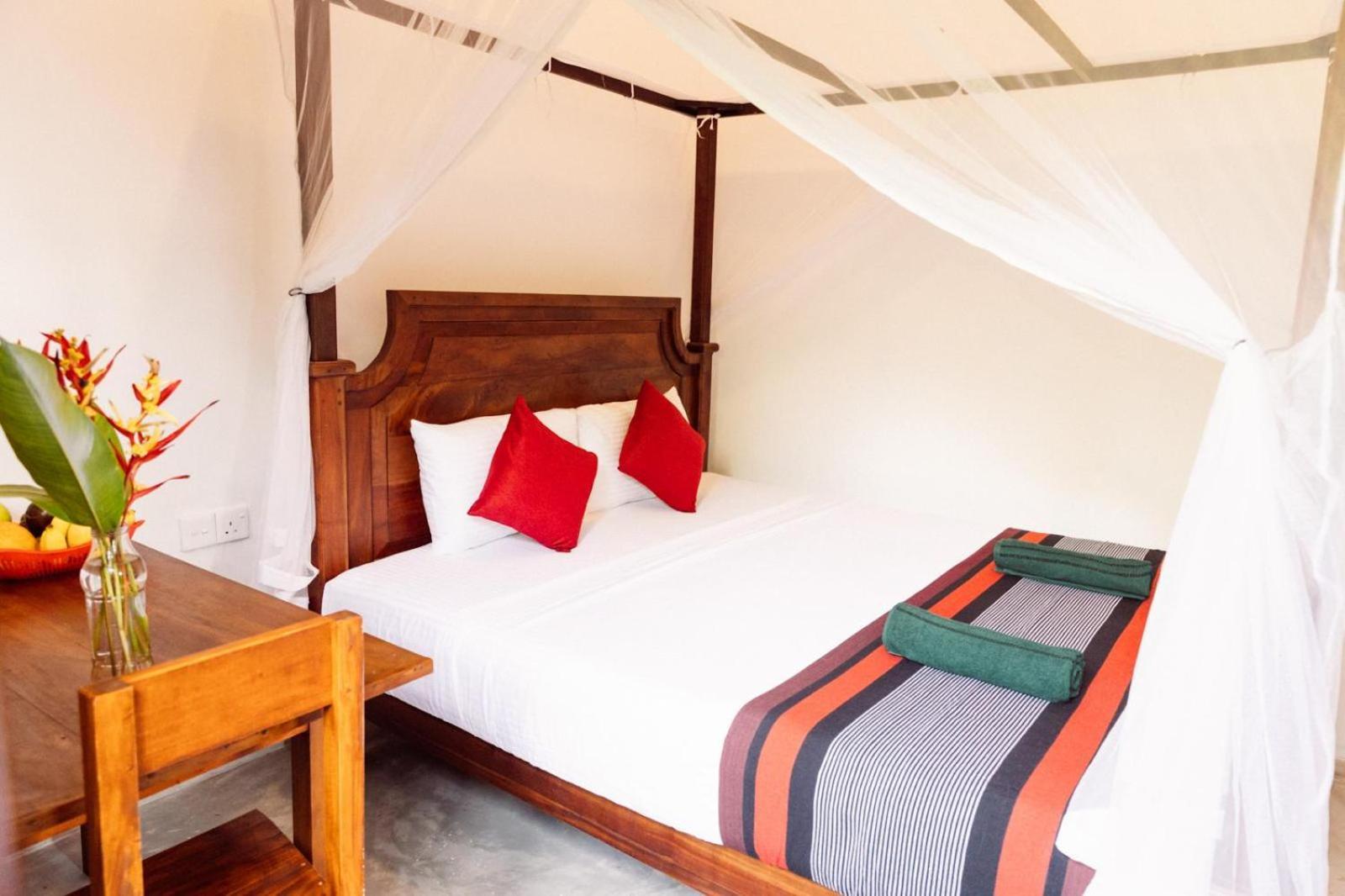 Hiriketiya Ladina Homestay Dikwella Ngoại thất bức ảnh
