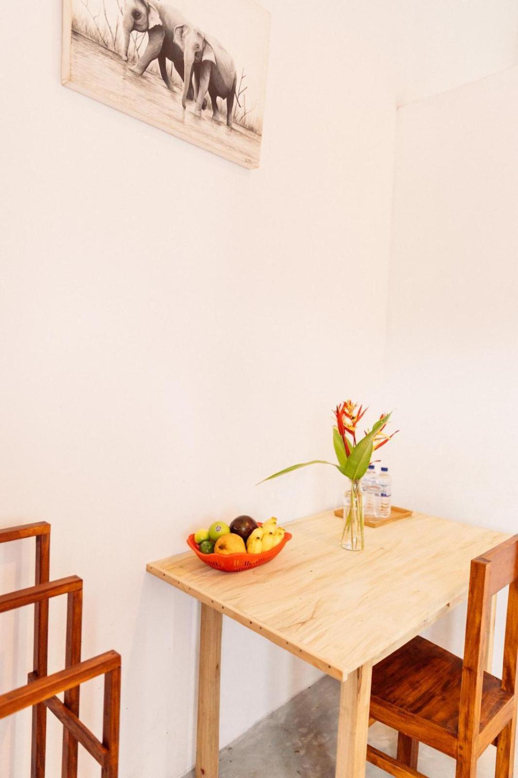 Hiriketiya Ladina Homestay Dikwella Ngoại thất bức ảnh